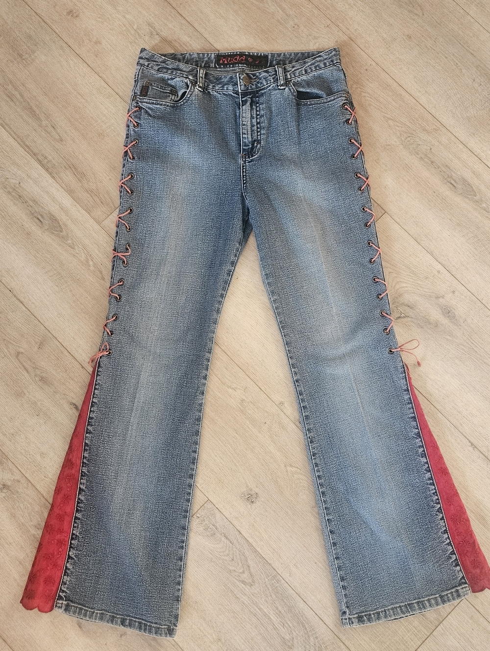 Very Rare Y2K MUDD Tie Down Flared Scalloped Flowers Jeans READ DESCRIPTION